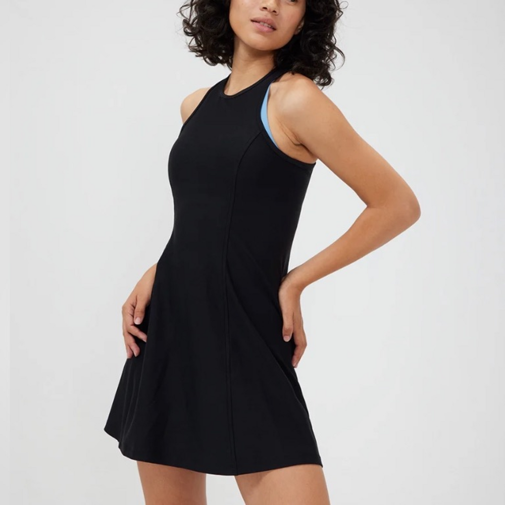 Outdoor Voices Athena Dress in Black